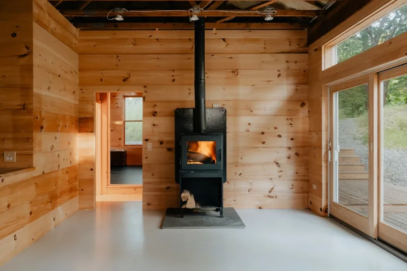 How to Create a Cosy Atmosphere in a Commercial Space with a Wood Burning Stove