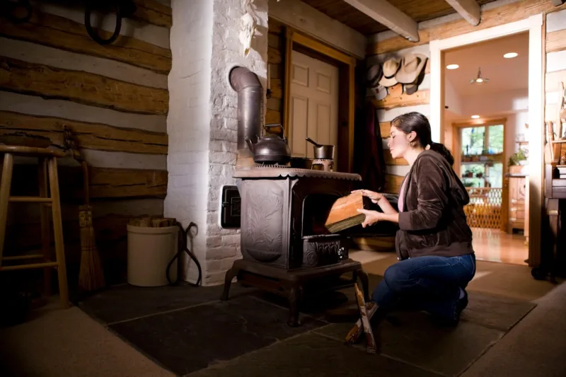 How to Create a Cosy Atmosphere in Commercial Spaces with a Wood Burning Stove