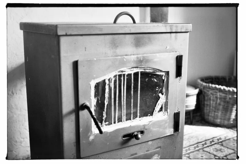 Why Kiln-Dried Logs Burn Better in Your Wood Burning Stove